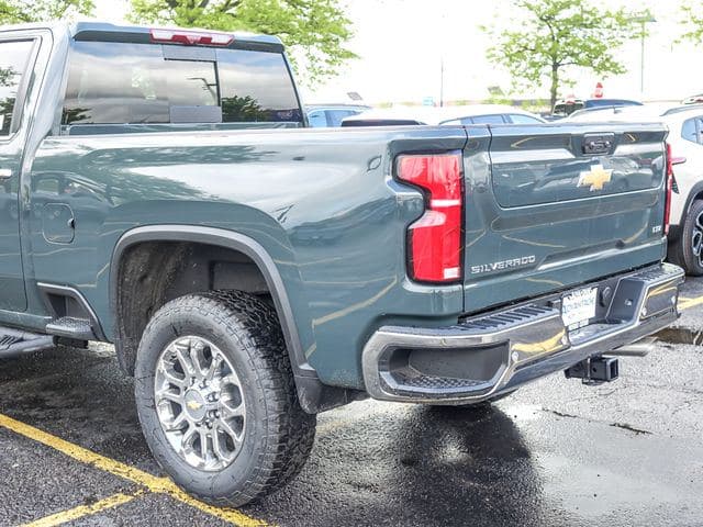 2026 Chevrolet Silverado 2500HD LTZ image 8