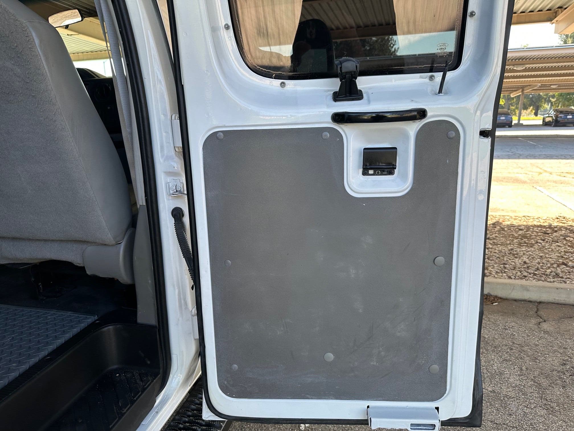 2013 FORD E350 SD 4x4 Passenger Van 13477 image 30