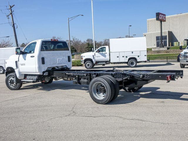 2024 Chevrolet Silverado 4500HD Work Truck image 5