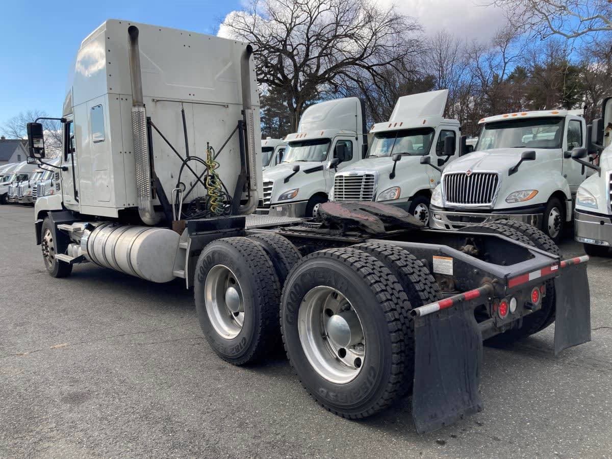2020 Mack Anthem 64T Sleeper Semi Truck - 70" Condo Sleeper, 505HP, 18 Speed Manual image 6