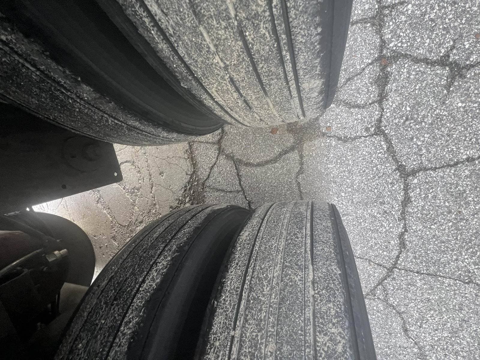 2019 Utility 4000D-X image 12