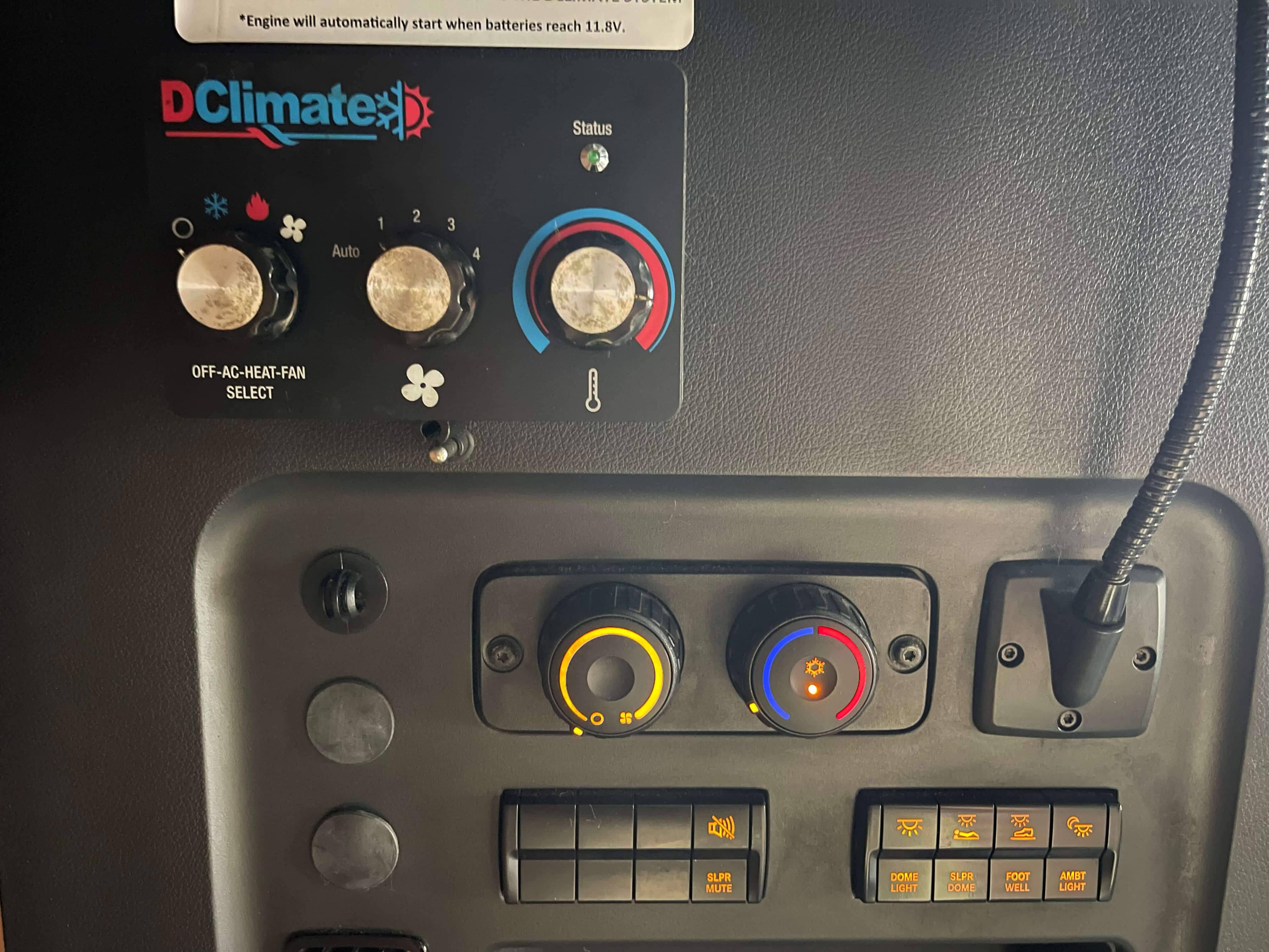2022 Freightliner Cascadia 126 image 16
