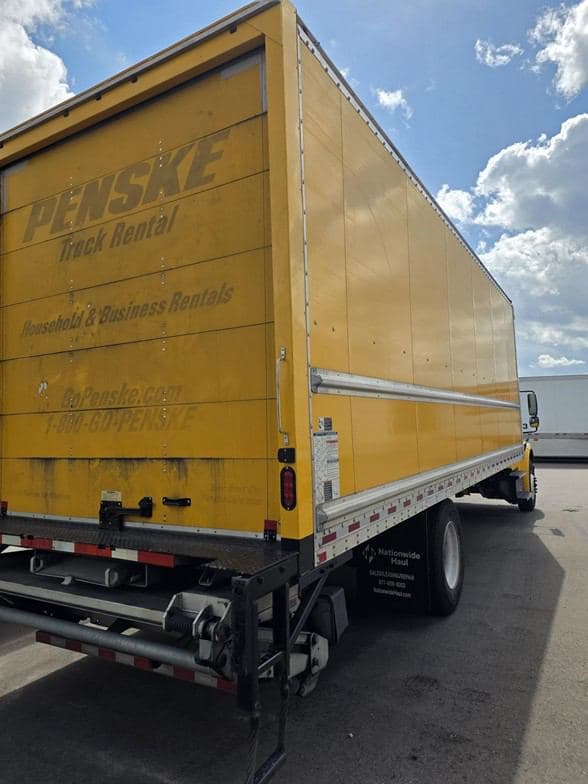 2018 FREIGHTLINER BUSINESS CLASS M2 106 TNHC37642LAK Web image 7