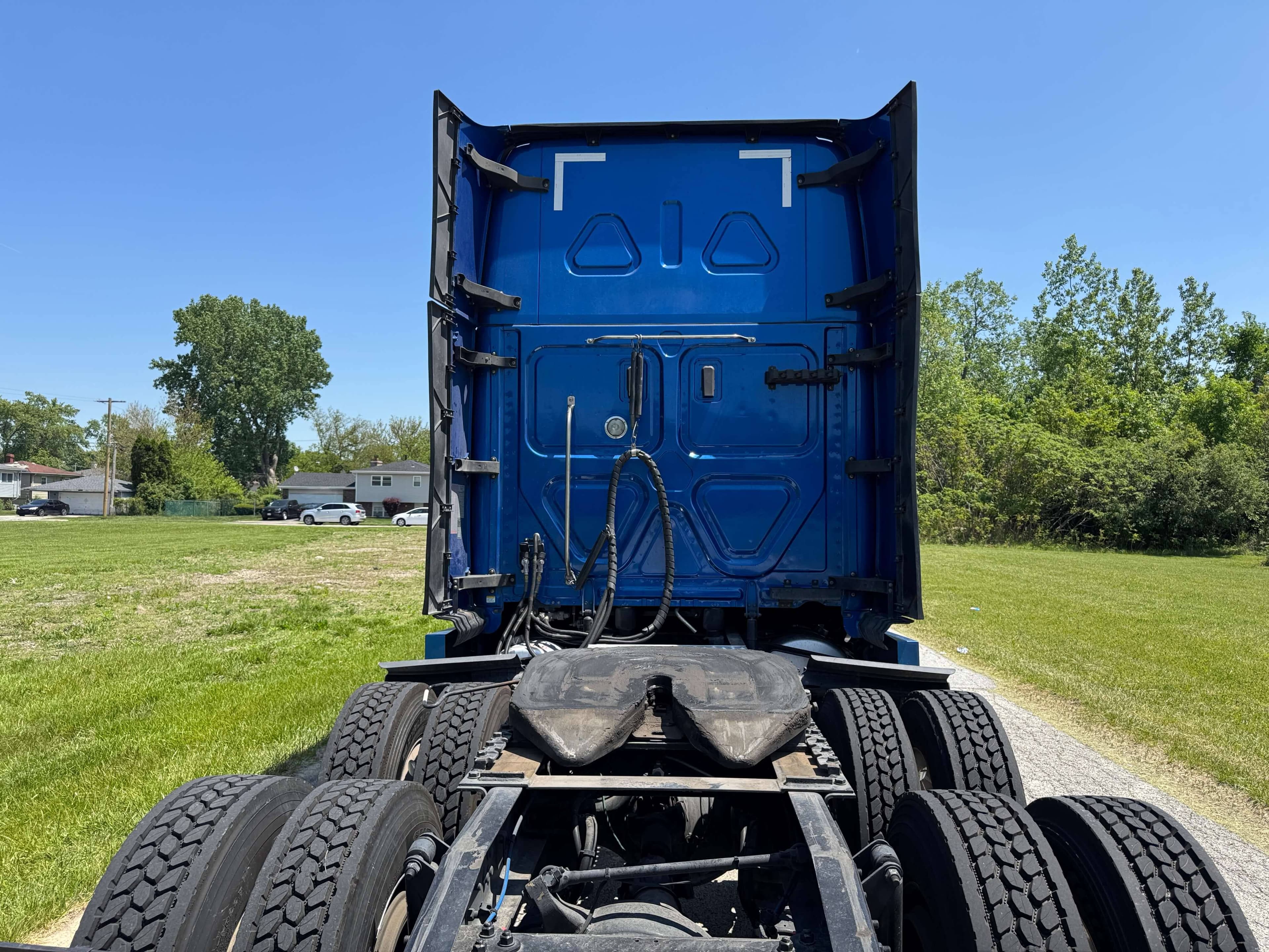 2022 Freightliner Cascadia 126 image 4