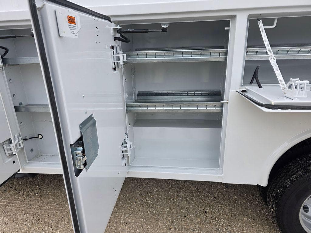 2024 Ford Transit-350 Base image 21
