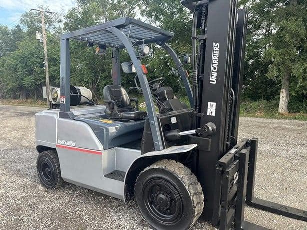 2016 Nissan MJ1F4A50LV image 5