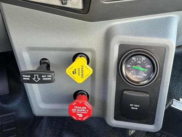 2025 Ford 4143D image 15