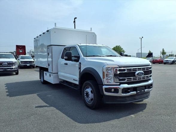 2026 Ford F550 image 1