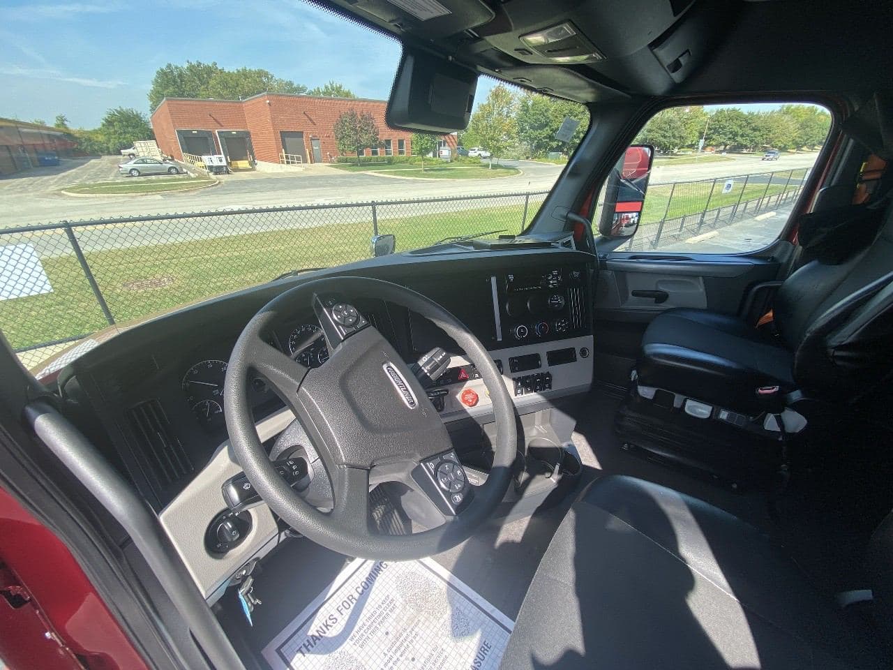 2020 Freightliner Cascadia image 10