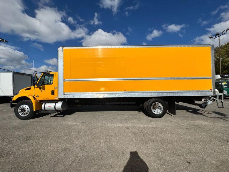 2019 International 4300 image 5