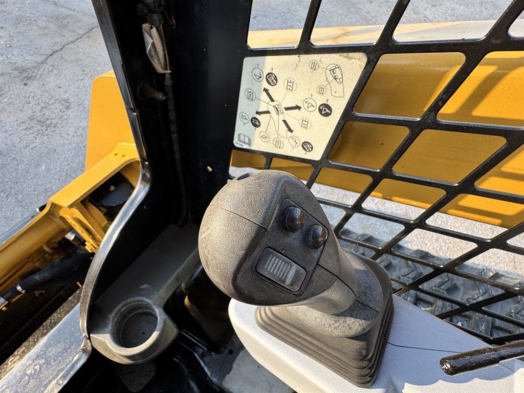 2022 Caterpillar 259d3 image 33