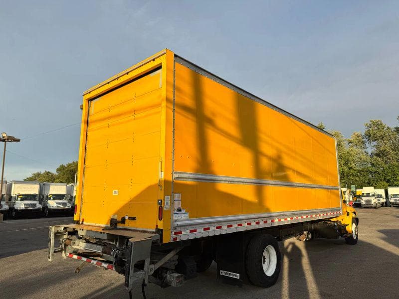 2020 International MV607 image 4