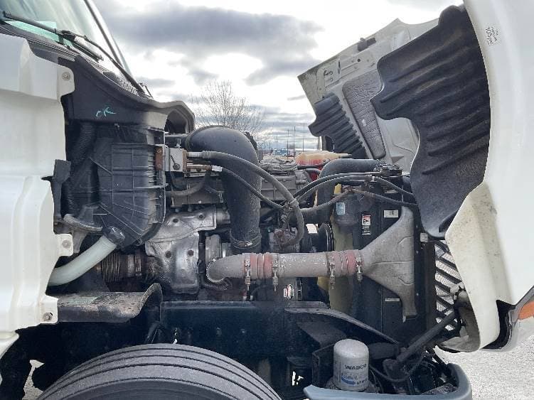 2018 Freightliner Cascadia image 3