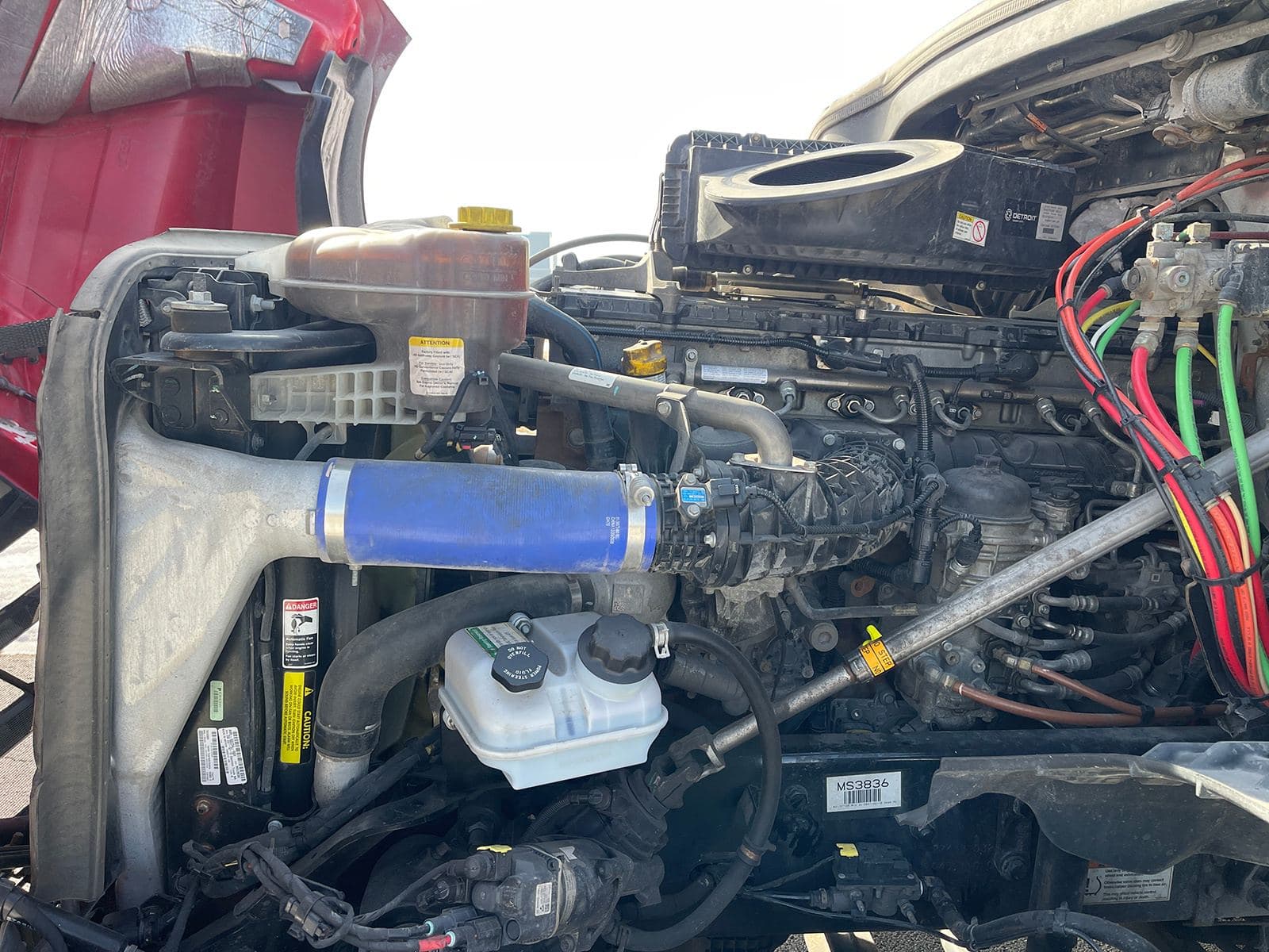 2022 Freightliner Cascadia image 9