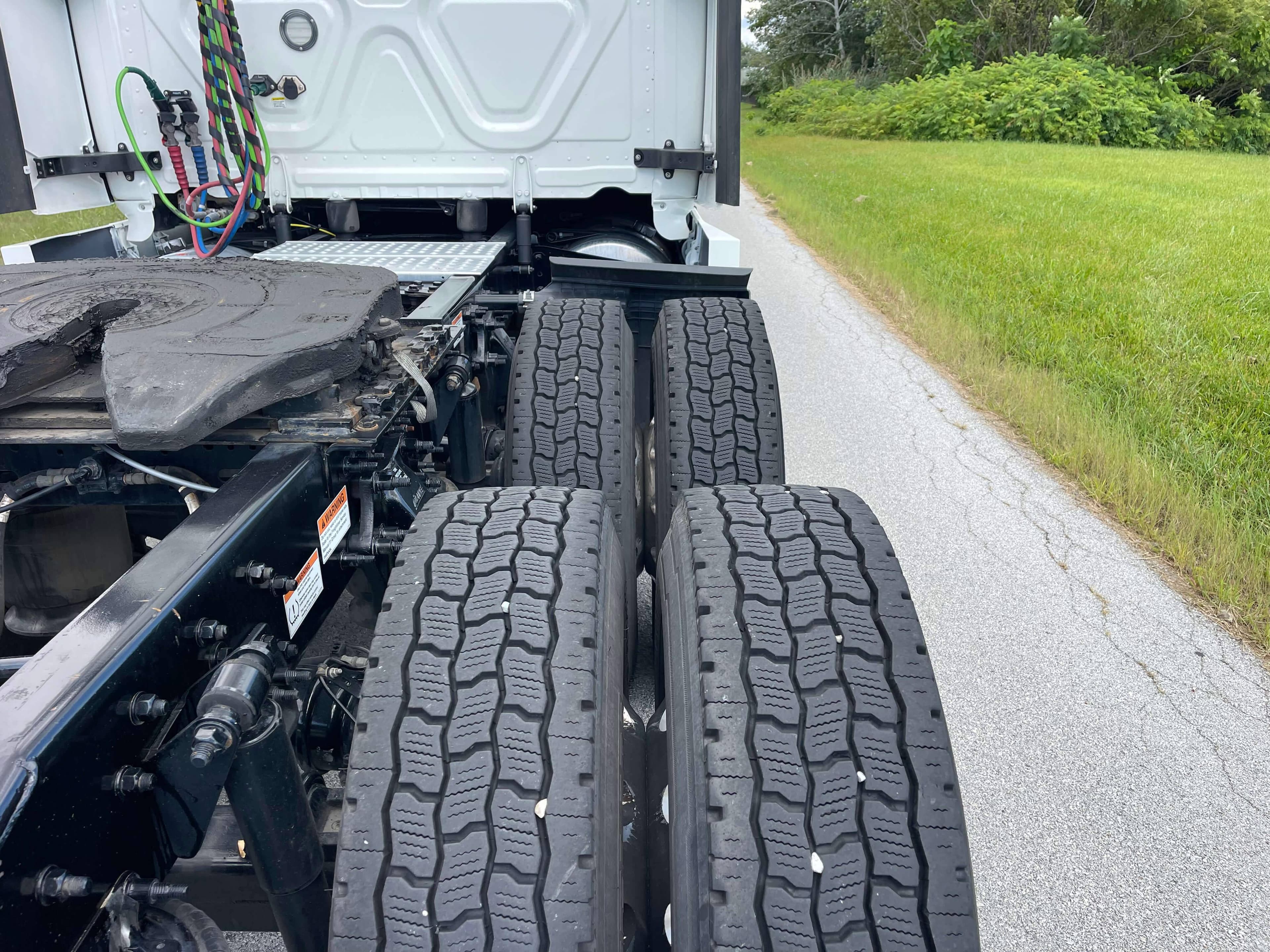 2022 Freightliner Cascadia 126 image 11