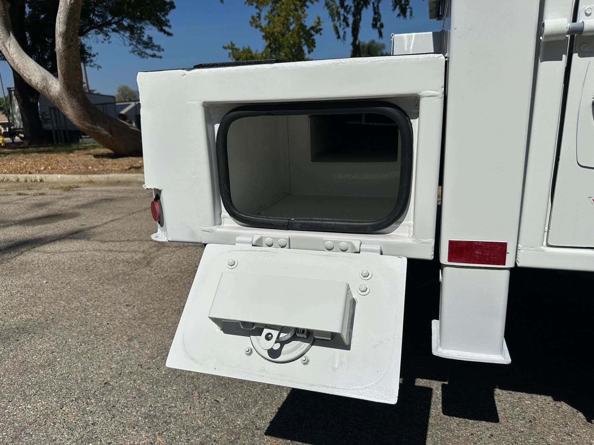 2007 GMC C7 image 14