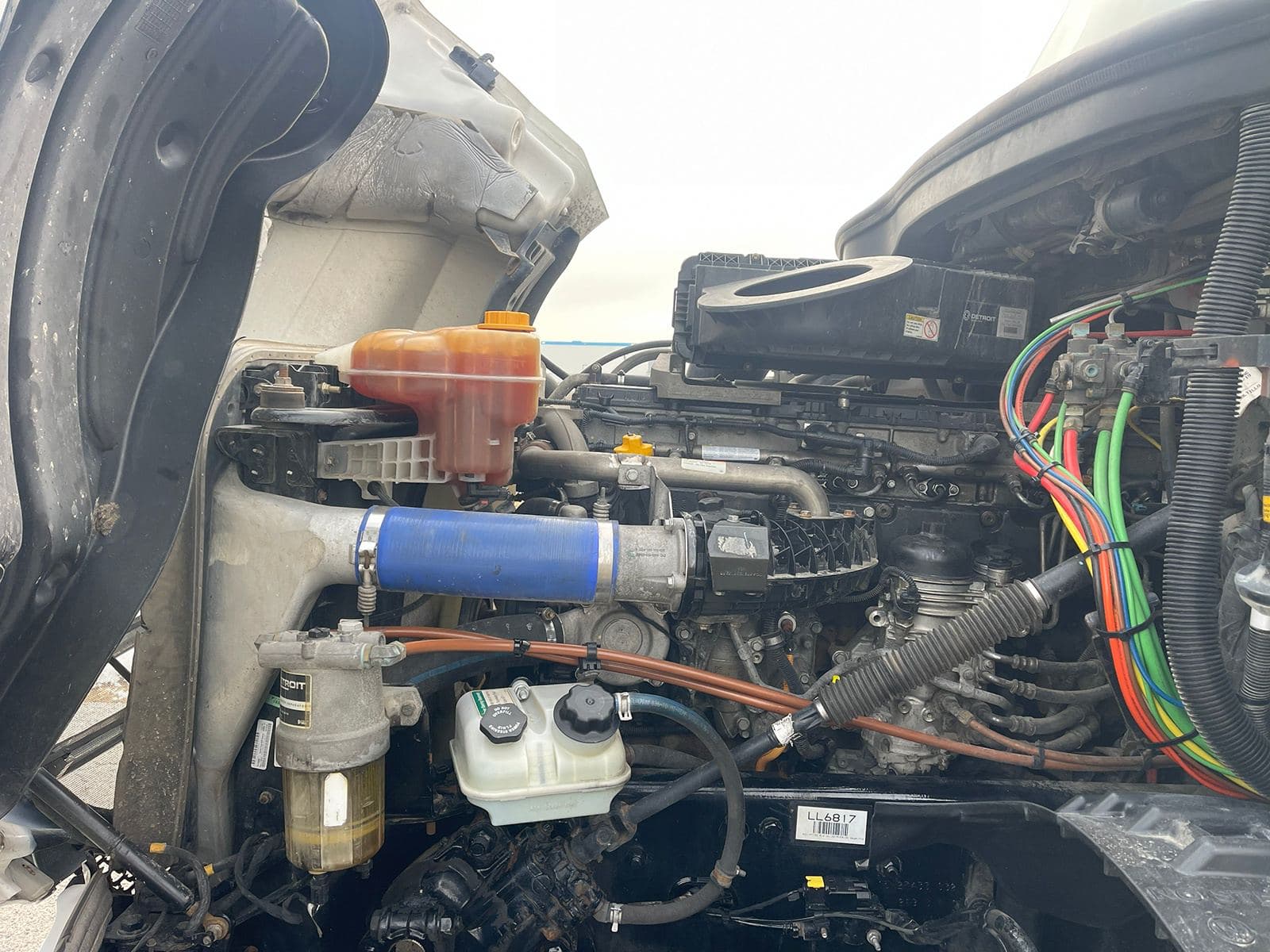 2020 Freightliner Cascadia image 11