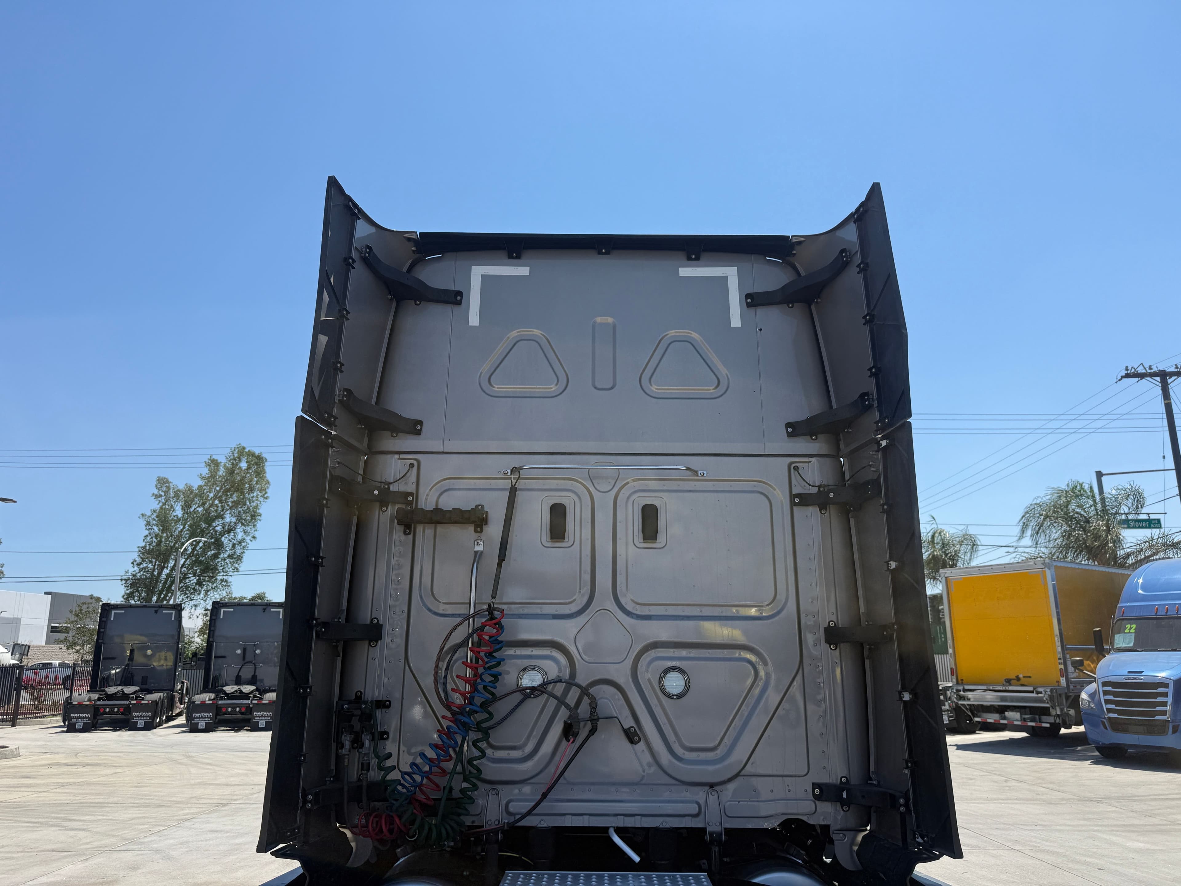 2024 Freightliner Cascadia 126 image 15