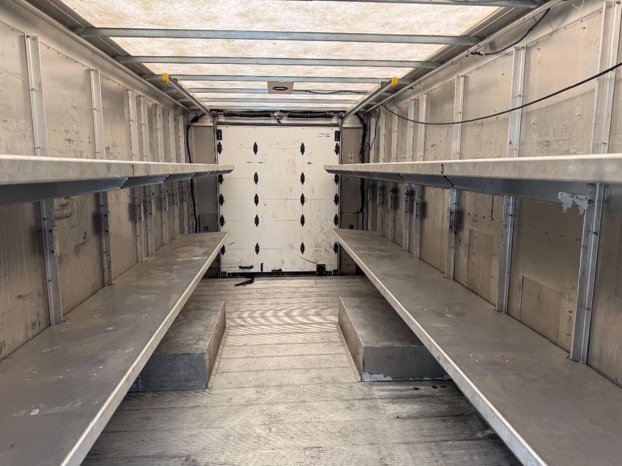 2021 Ford Stripped Chassis image 11