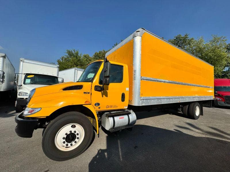 2020 International MV607 image 21