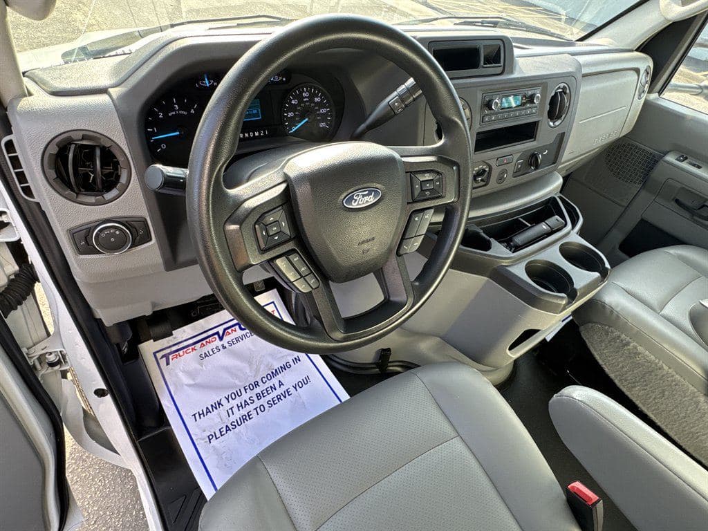 2023 Ford E-Series Cutaway image 54