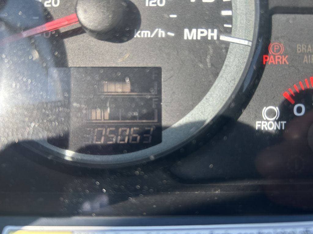 2020 Hino 338 image 10