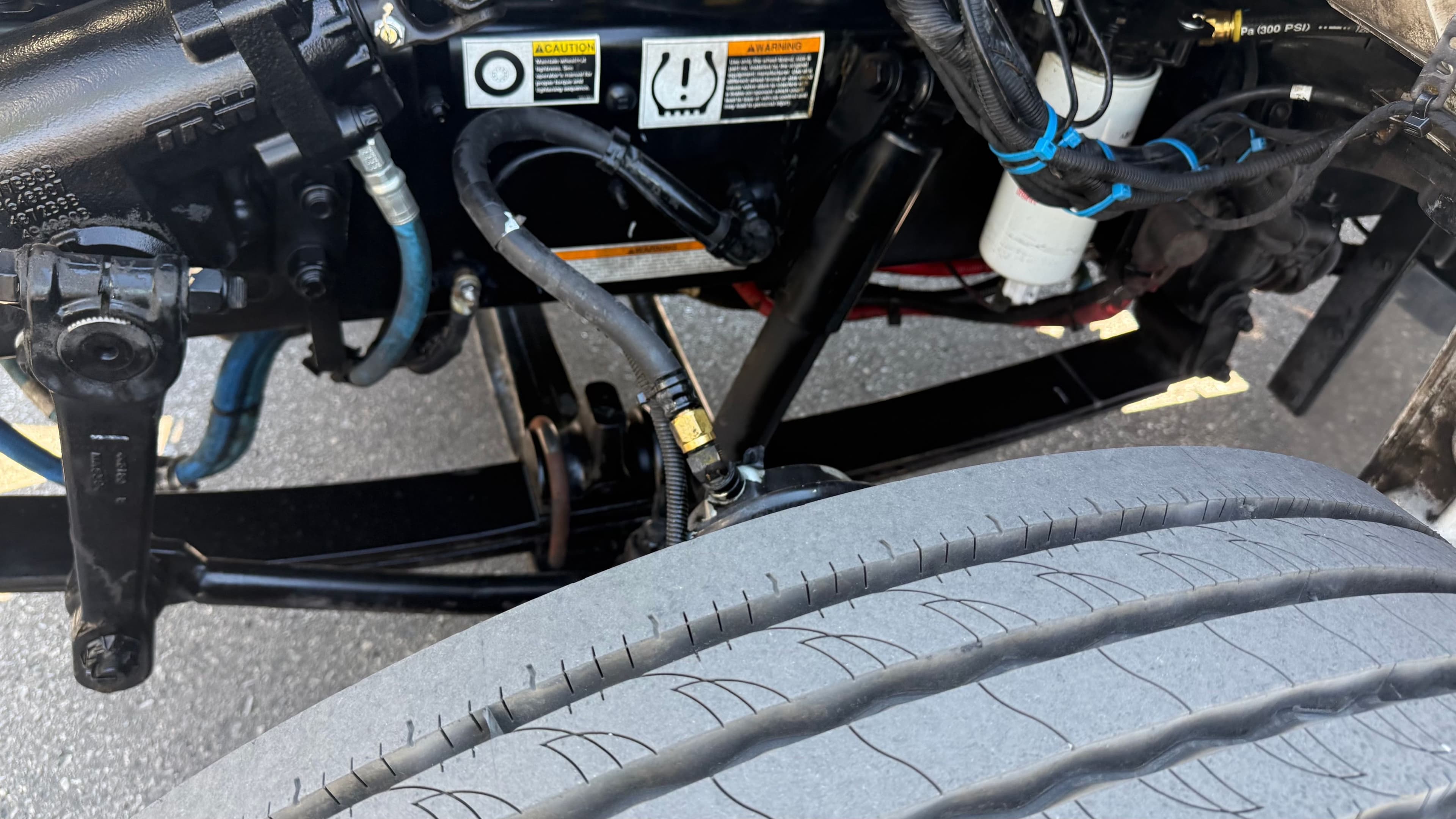 2019 Peterbilt 337 image 5