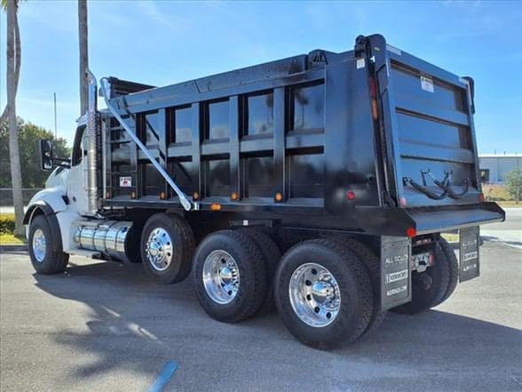2026 Kenworth T880 image 5