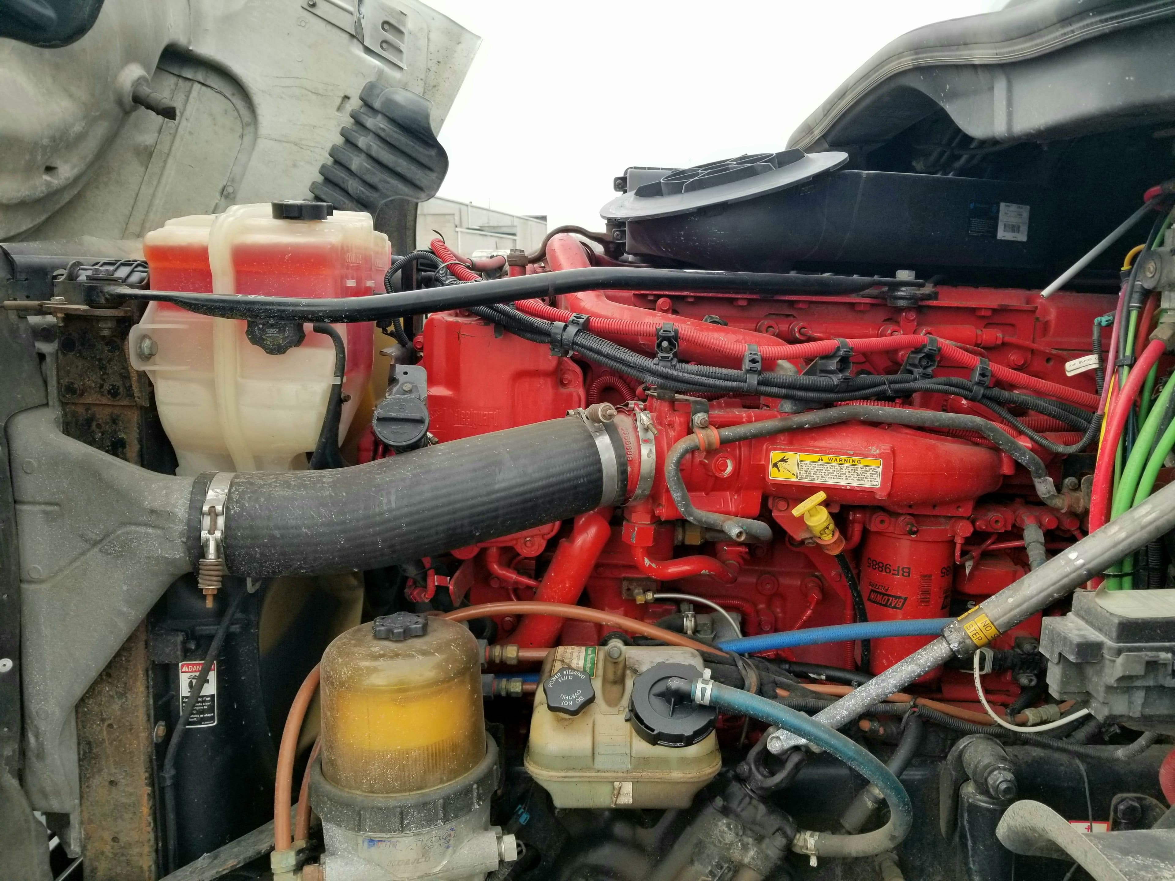 2018 Kenworth T680 image 20