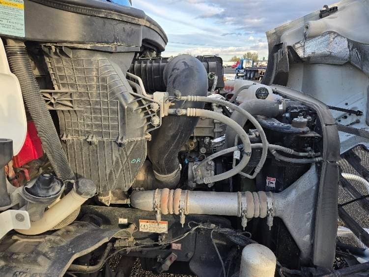 2021 Freightliner Cascadia image 9