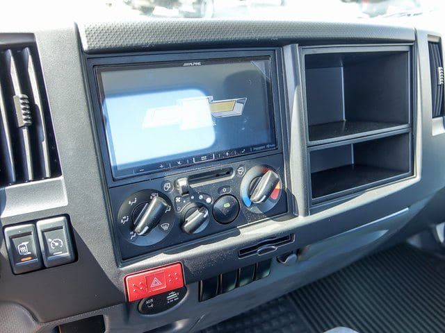 2025 Chevrolet 5500 XG LCF Gas Work Truck 16'x96"x7'6" Box Truck image 12