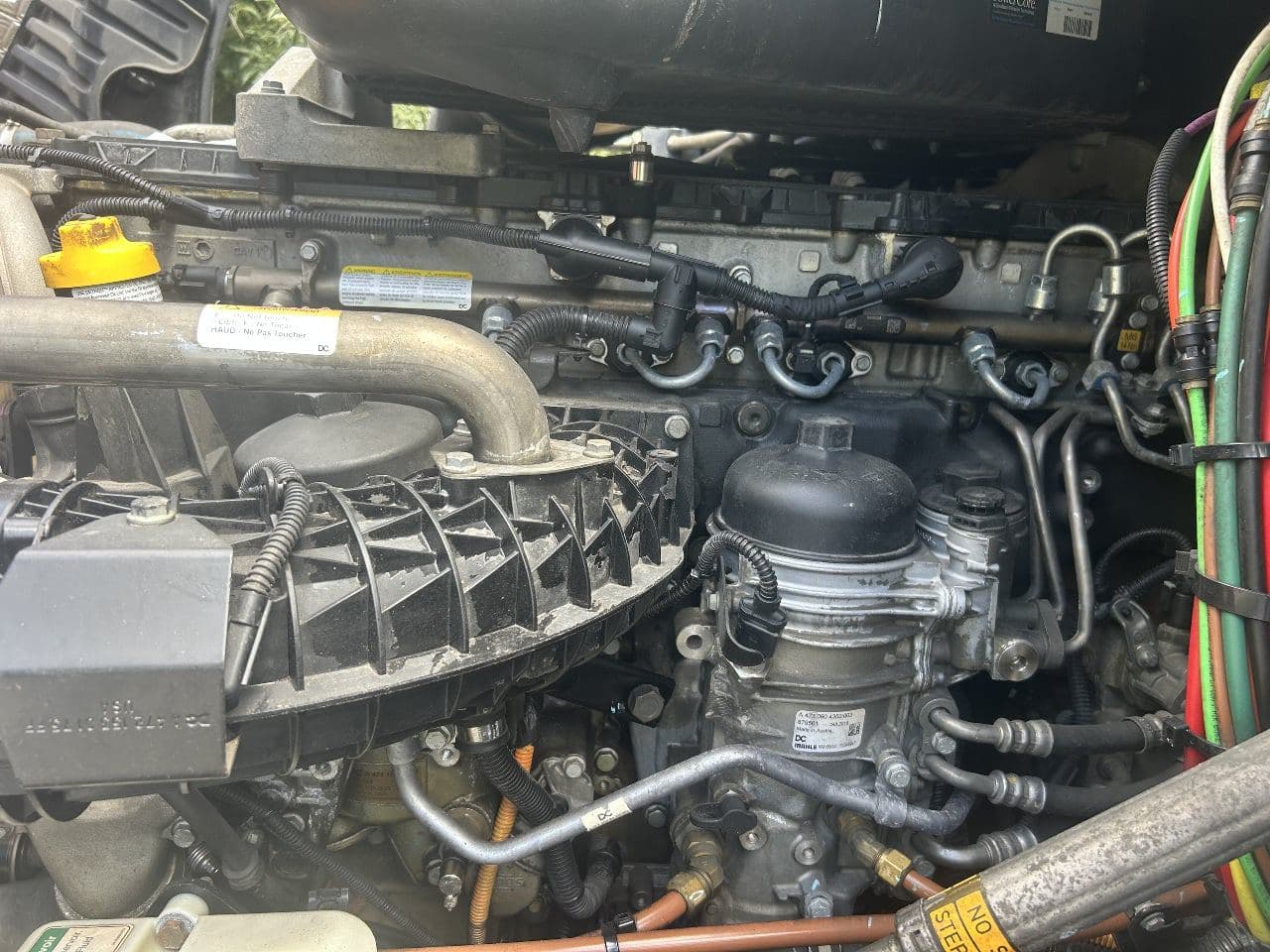 2020 Freightliner Cascadia 125 image 9