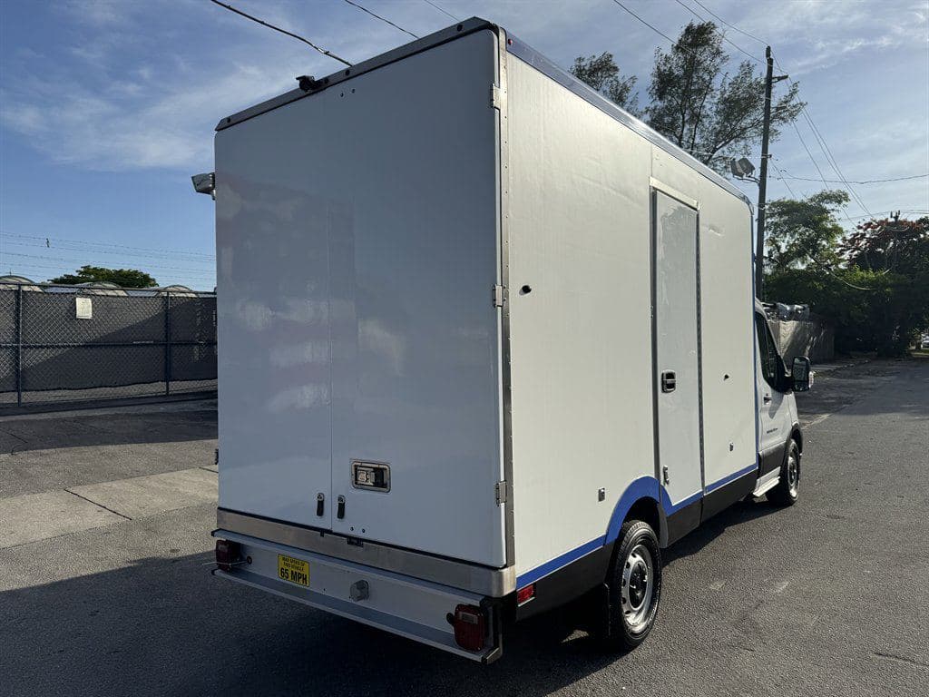 2023 Ford Transit T-350 image 12