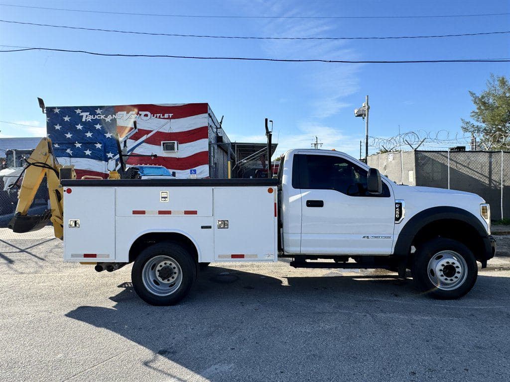 2019 Ford F450 XL image 13