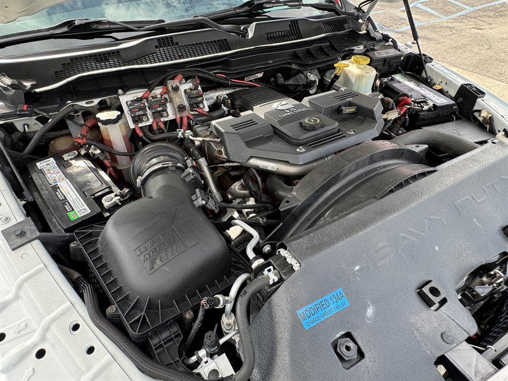 2017 RAM 5500 image 43