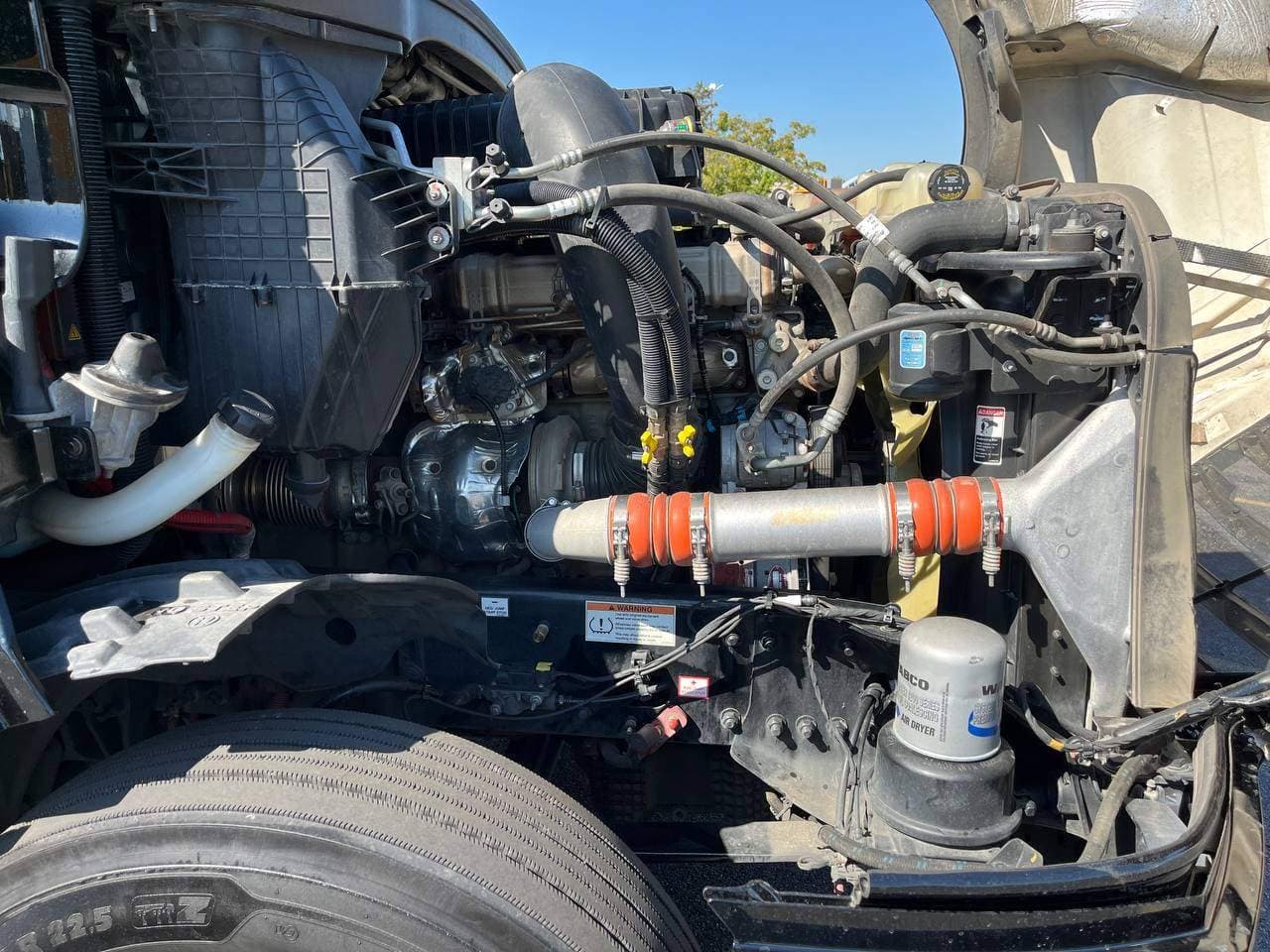 2022 Freightliner Cascadia 126 #1185 image 11