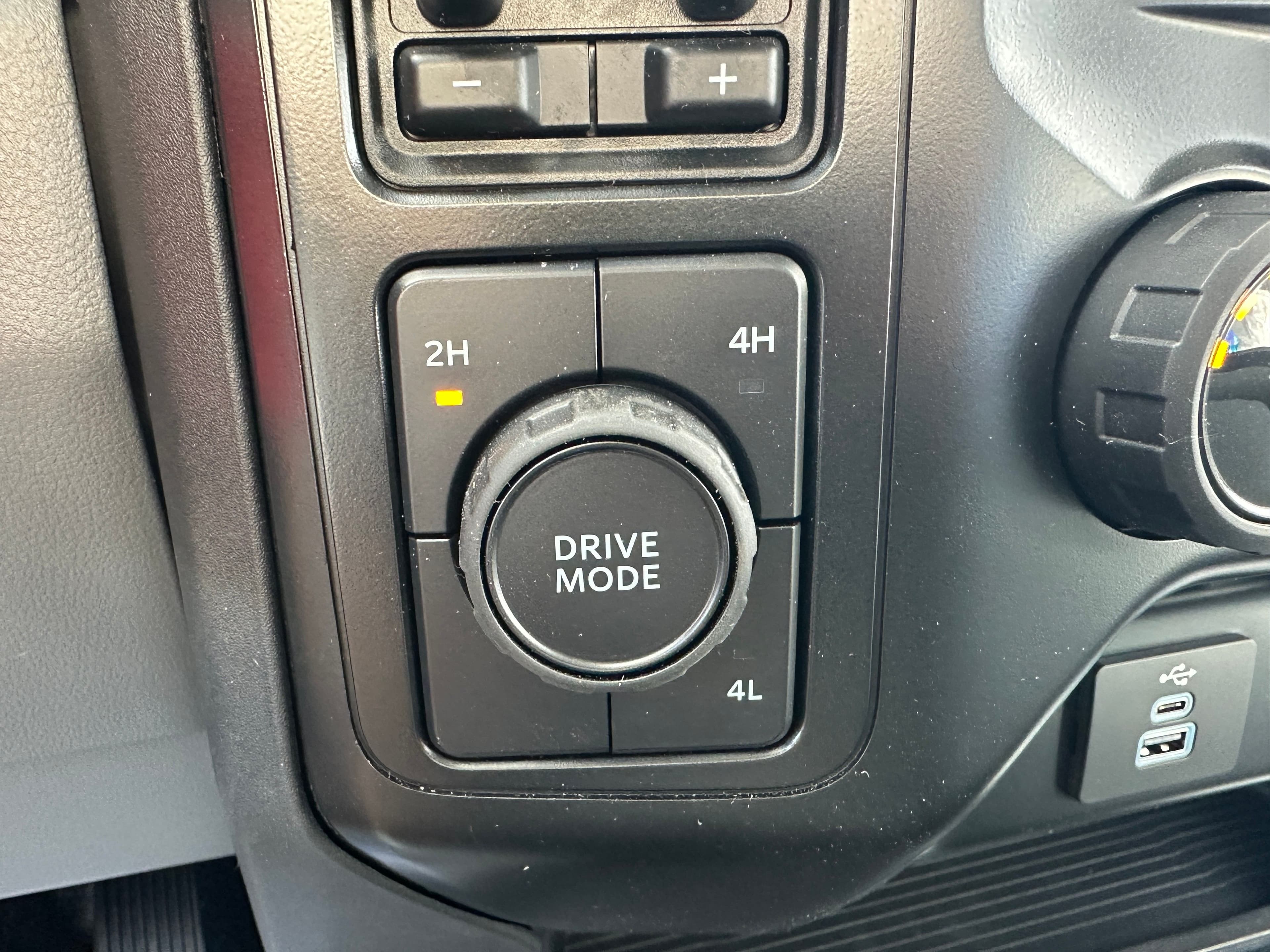 2024 Ford F-550 F Series Super Duty XL WITH A CENTURY 19.5' STEEL CARRIER  (SK#: 6049C) image 14