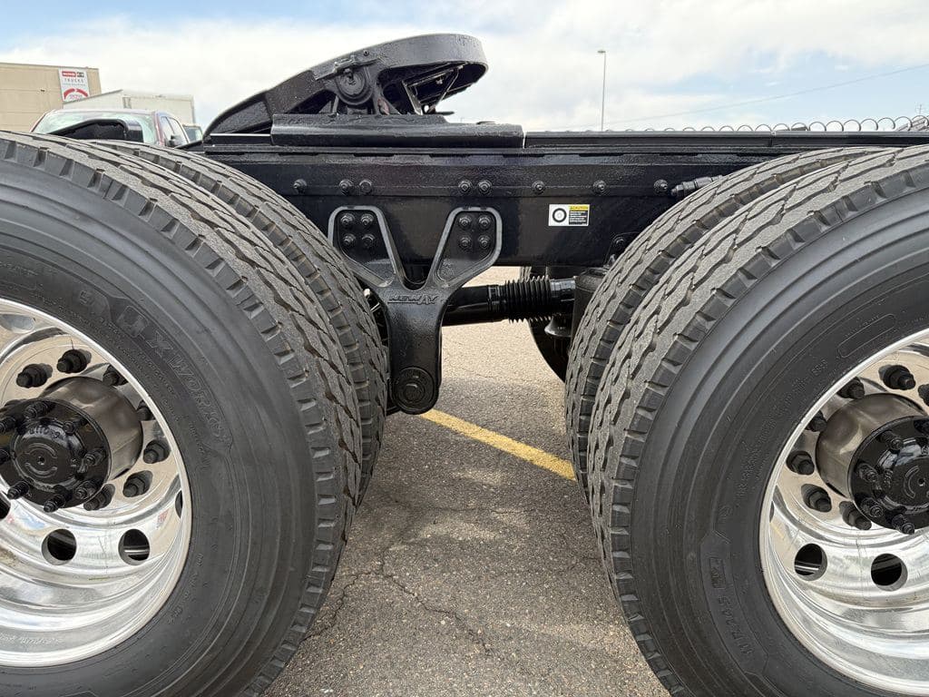 New 2027 KENWORTH T800 image 4