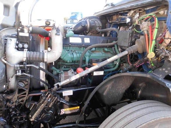 2021 Volvo VNL64T860 image 5