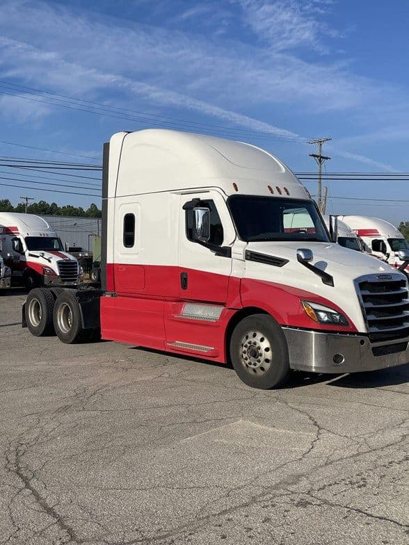 2022 Freightliner Cascadia 126 image 1