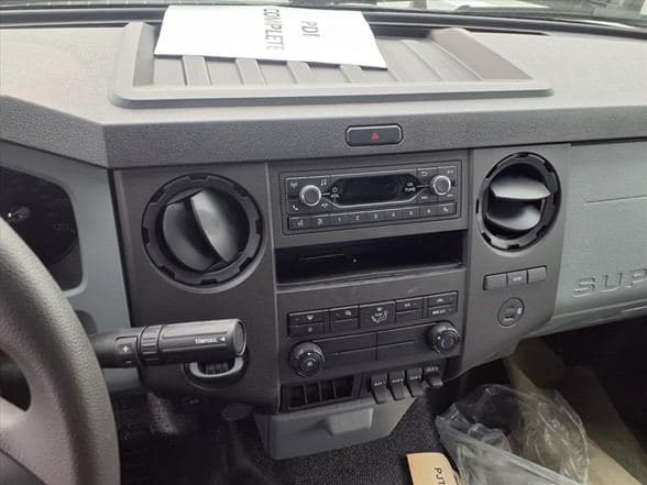 2027 Ford F750 XL SD image 10