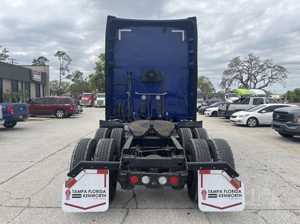 2021 Kenworth T680 image 5