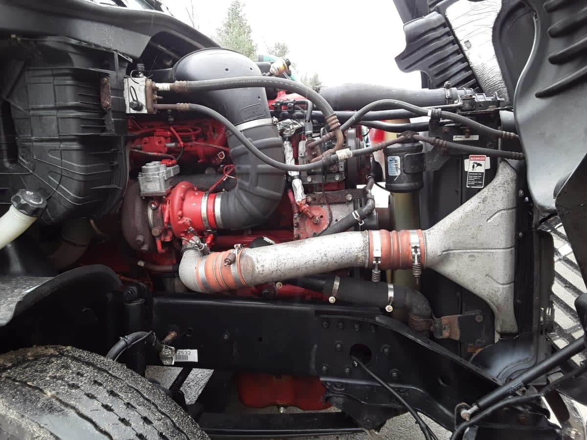 Used 2019 FREIGHTLINER Conventional - Day Cab - CASCADIA 125 For Sale image 10