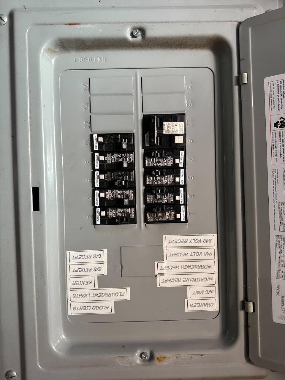 2010 Freightliner MT45 image 25