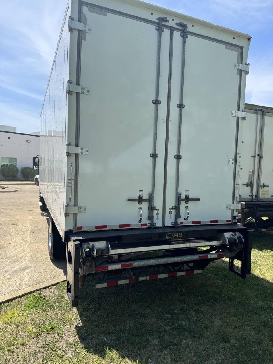 2022 Mack MD6 image 17