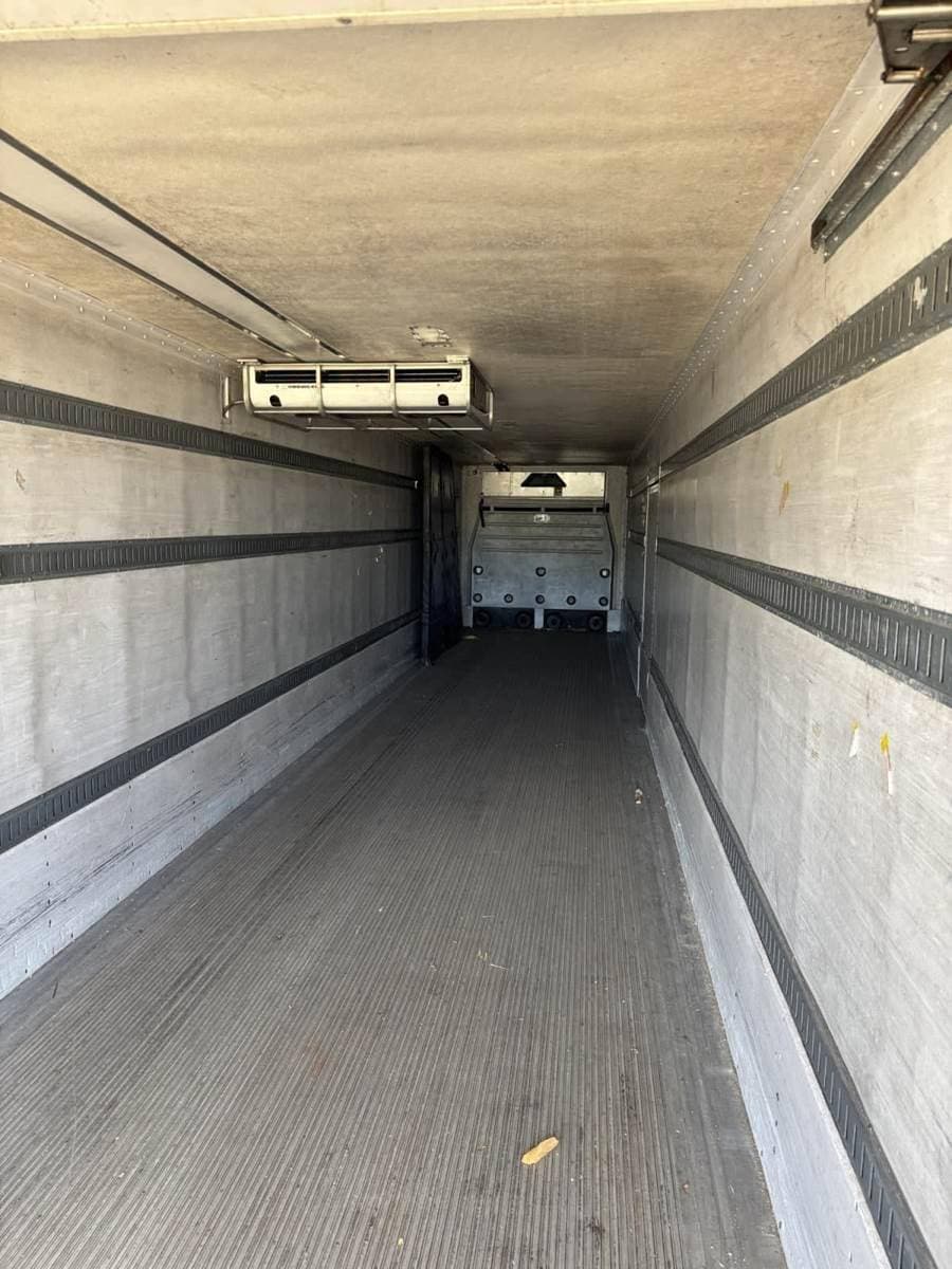 2016 Great Dane 700-48/150/96 Reefer Trailer image 8