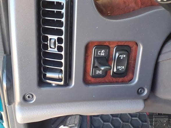 2023 Freightliner 114SD image 15