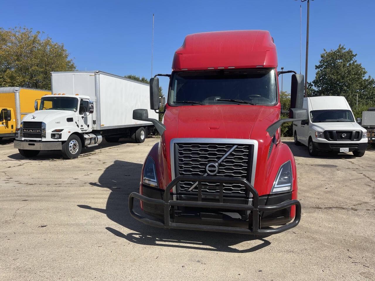 2022 Volvo VNL image 4