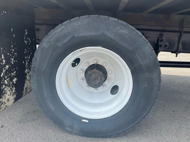 2017 International 4300 image 27