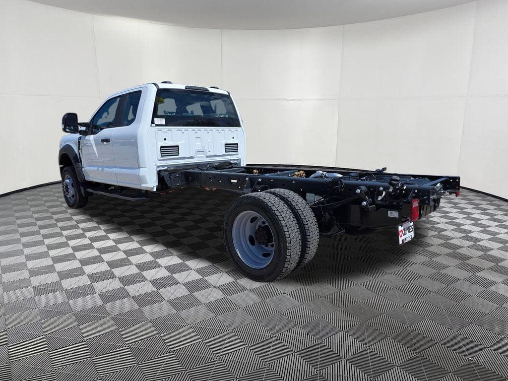 2026 Ford F-450SD XL DRW image 5